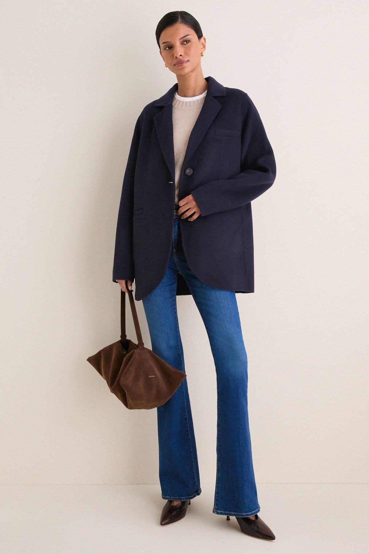 Sandstone Cashmere Boyfriend Bodie Crewneck