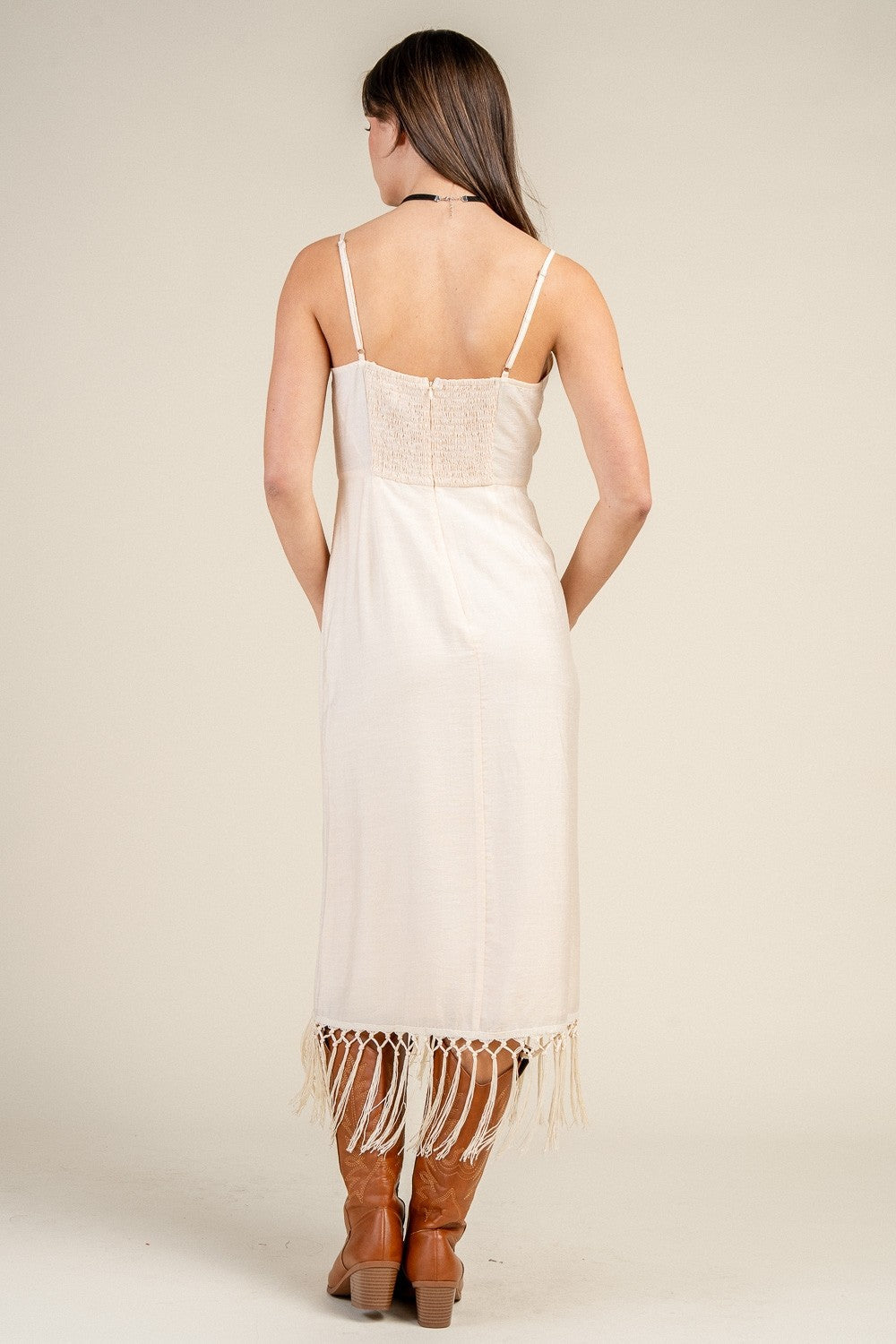 EMBROIDERED DETAILED MIDI DRESS