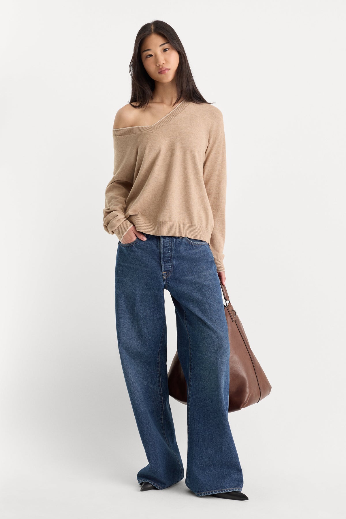THE COZY V NECK SWEATER | DUNE MIST