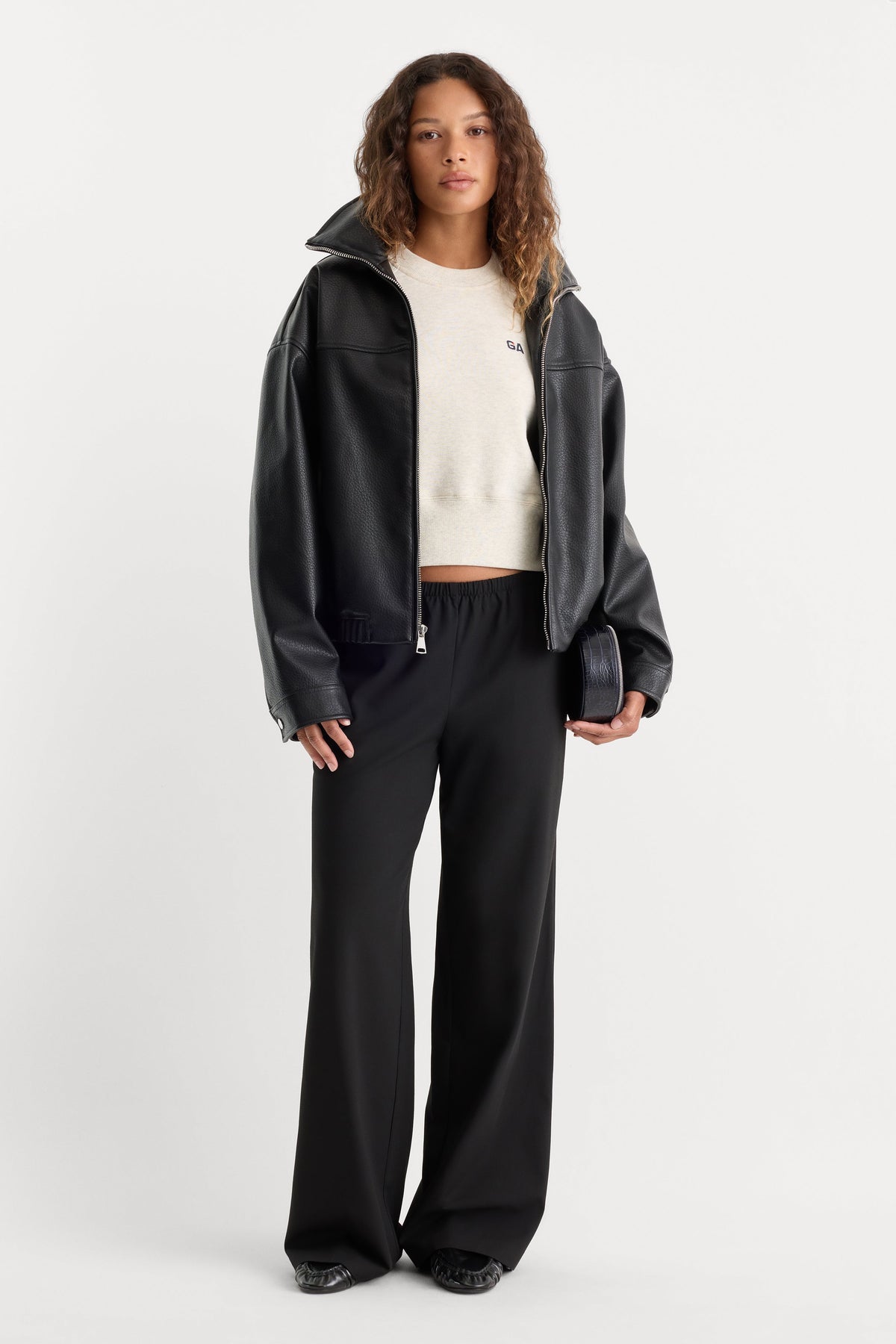 THE BETTER THAN LEATHER FUNNEL JACKET | BLACK001