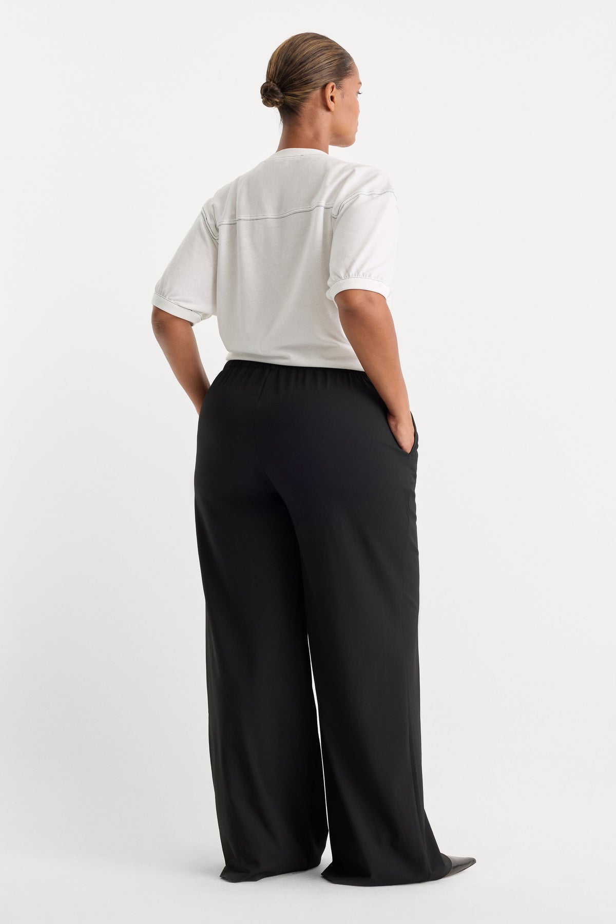 THE PULL ON TROUSER | BLACK001