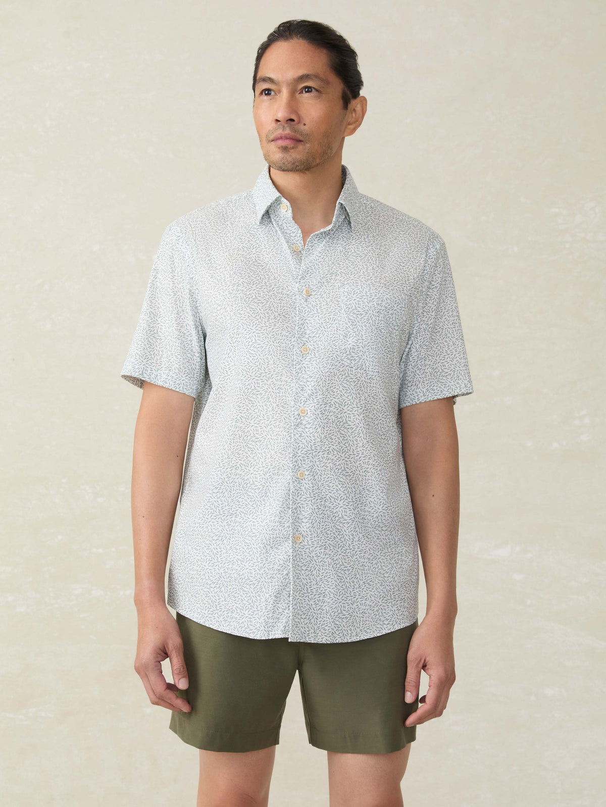 Short-Sleeve Movement Monterey Shirt - Sage Grove Foliage