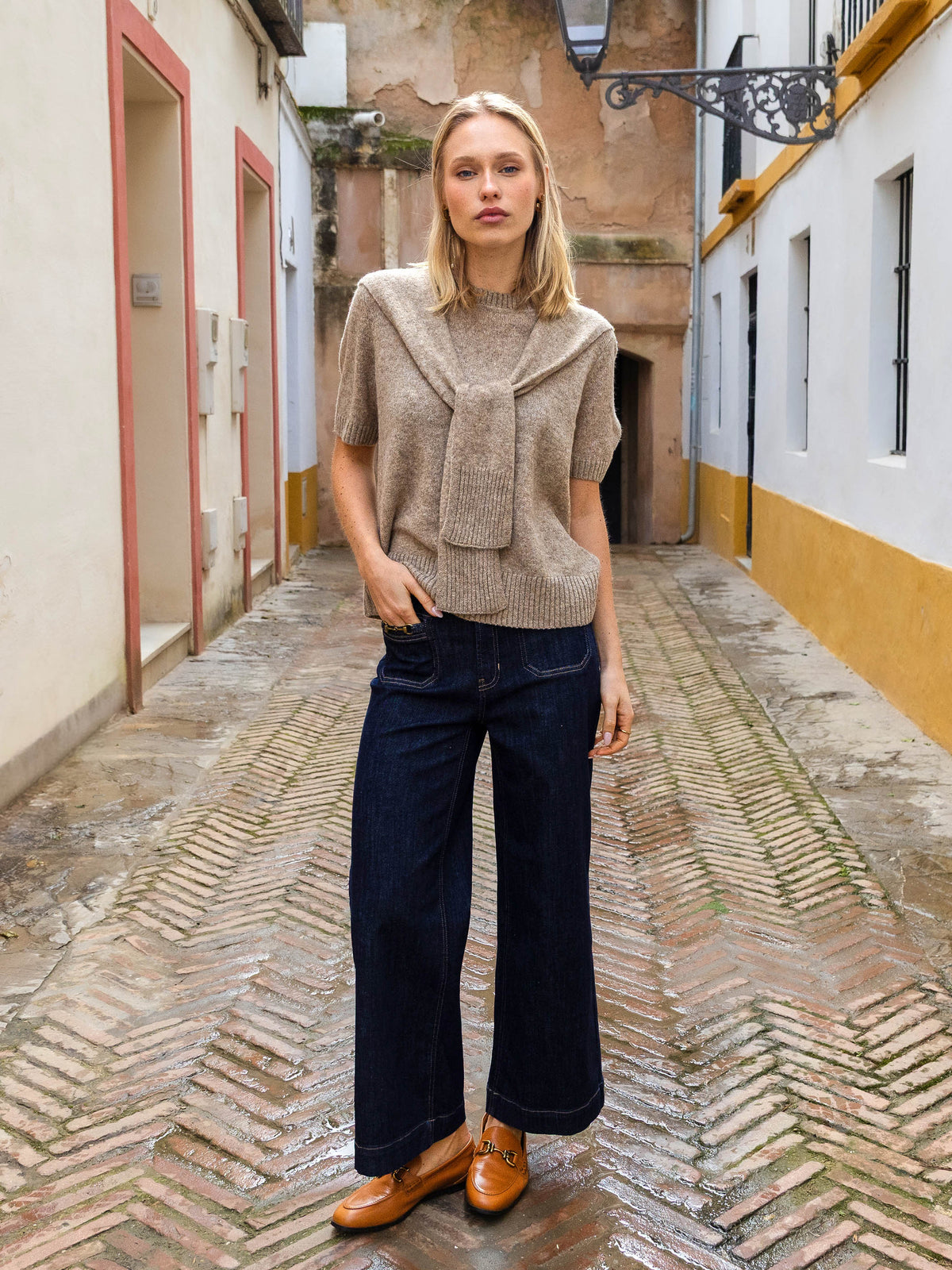 Short Sleeve Sweater With Sleeve Detail - Truffle