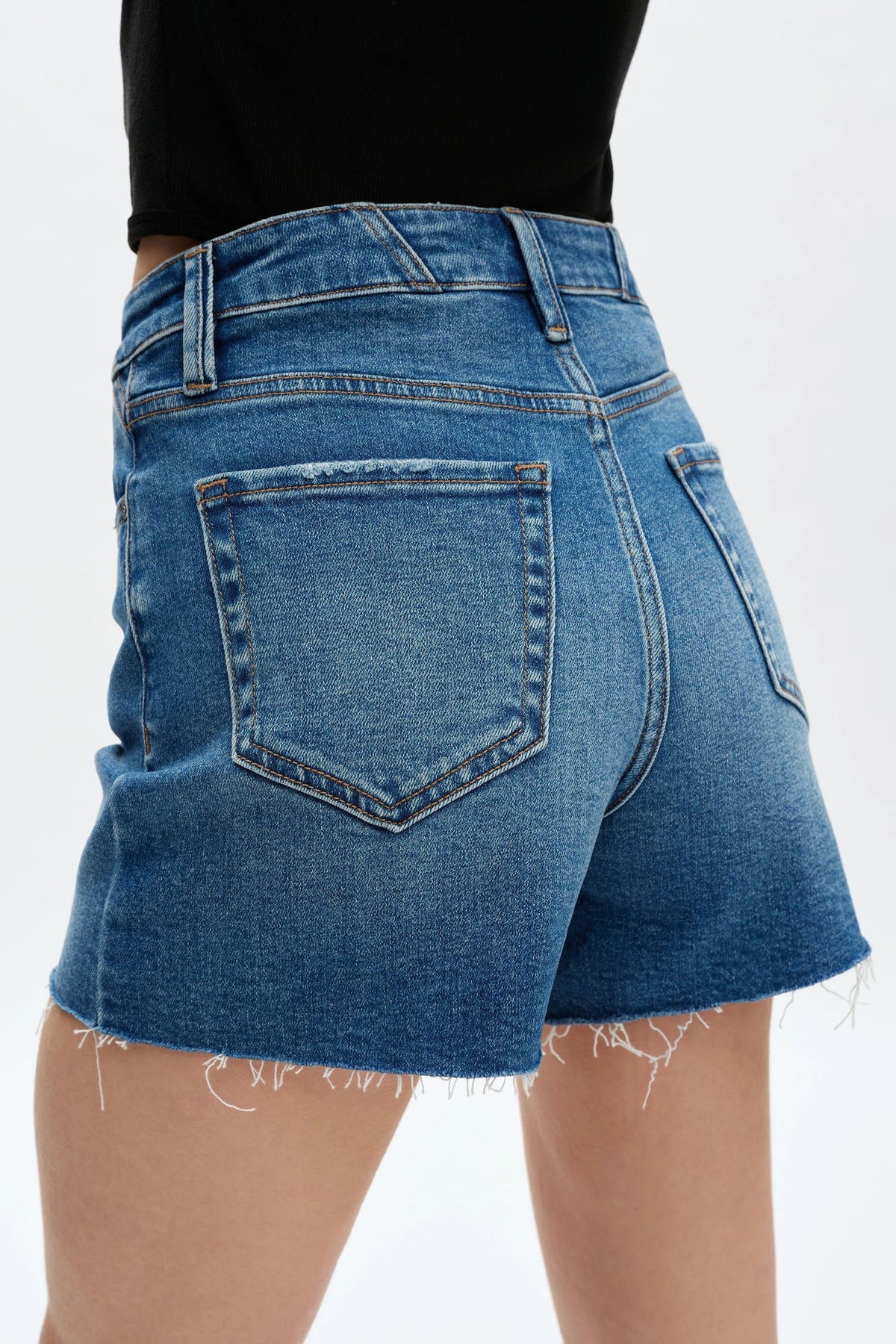 VALENTINE HIGH RISE SHORTS