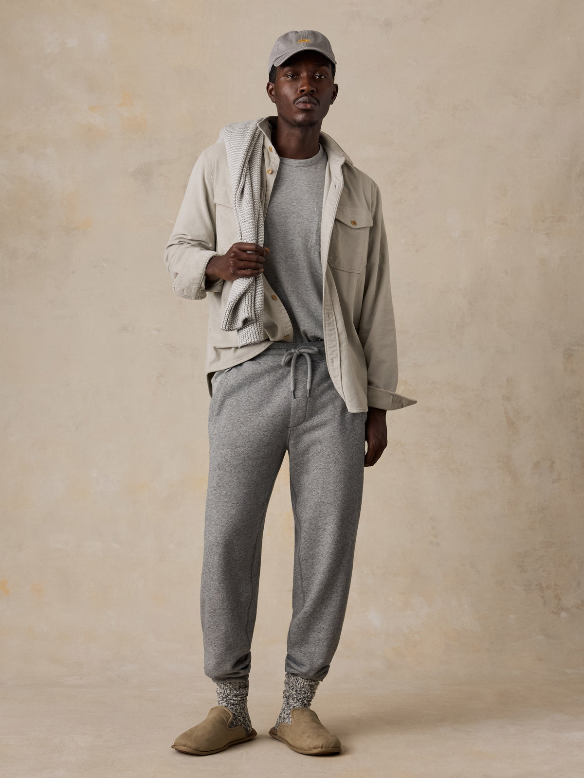 High Standard Fleece Sweatpant - Pebble Grey Heather