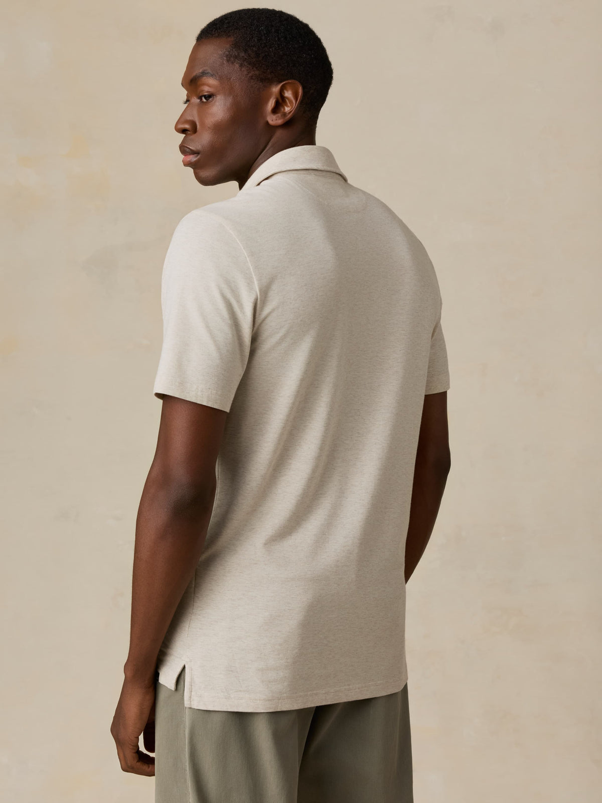 Short-Sleeve Movement Polo - Shore Sand Feeder