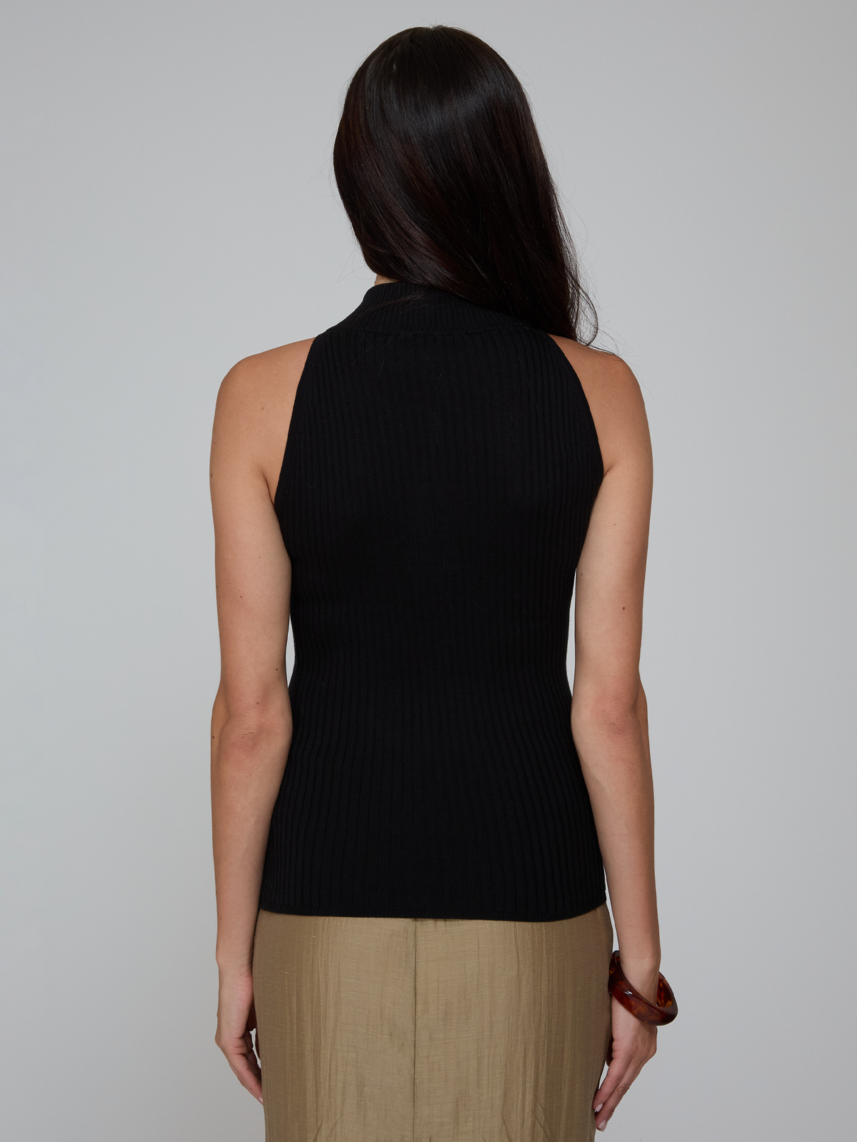 Rib Mock Halter in Black