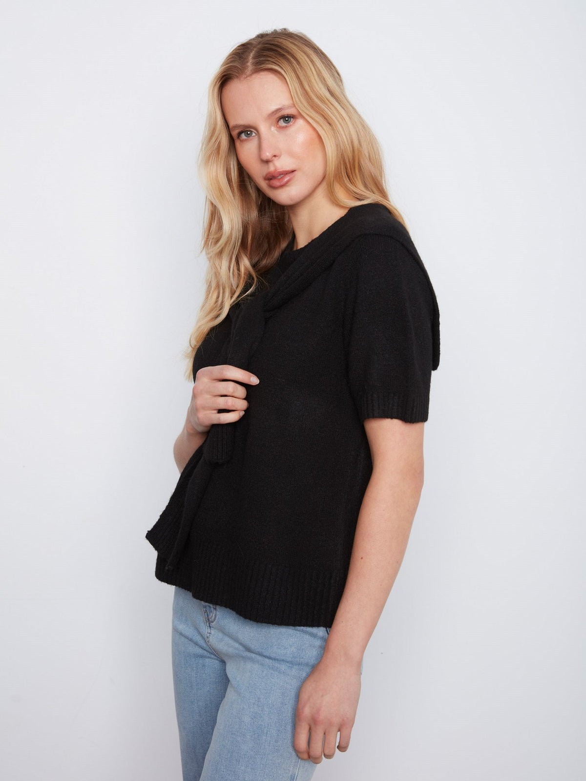 Short Sleeve Sweater With Sleeve Detail - Black