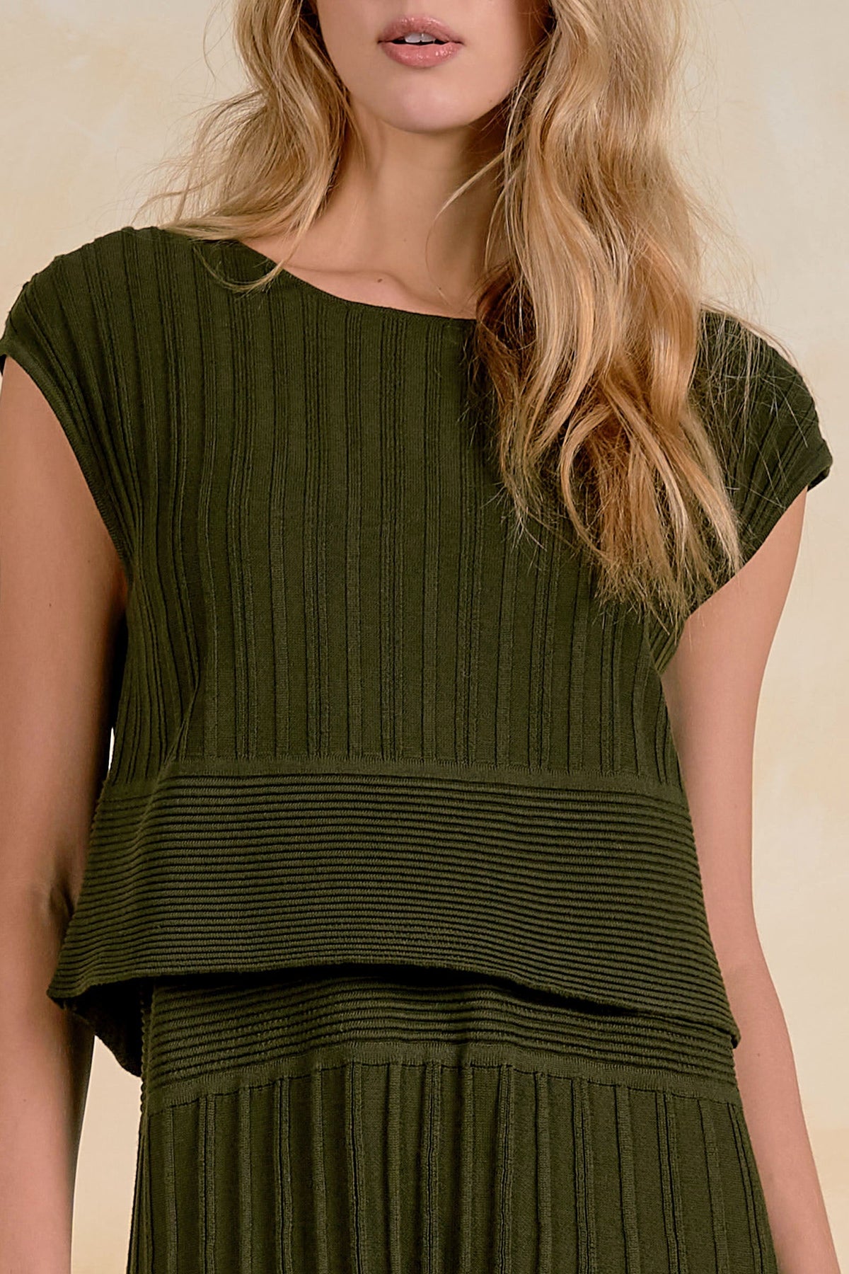 CAP SLEEVE WIDE WAISTBAND DRESS